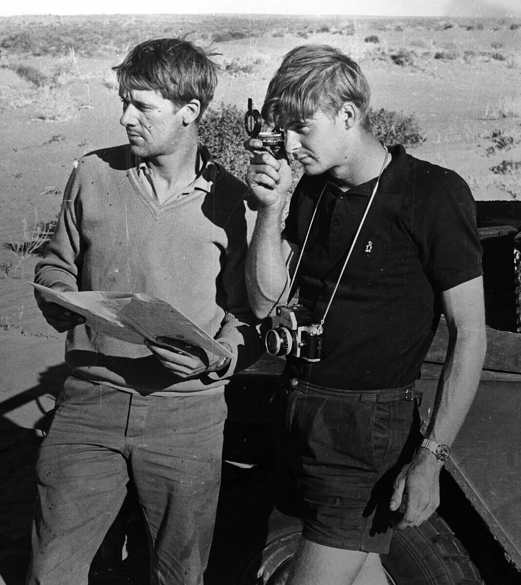 Mike and Mal in the Simpson Desert, 1966